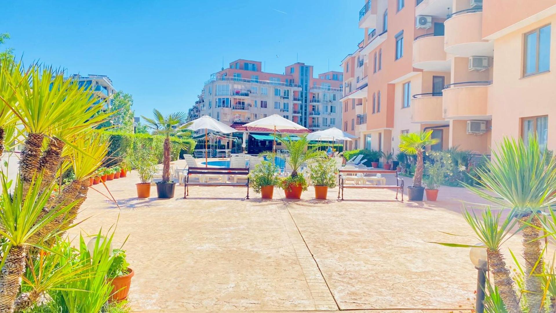 Bratanov Summer Apartment Pantai Sunny Luaran gambar