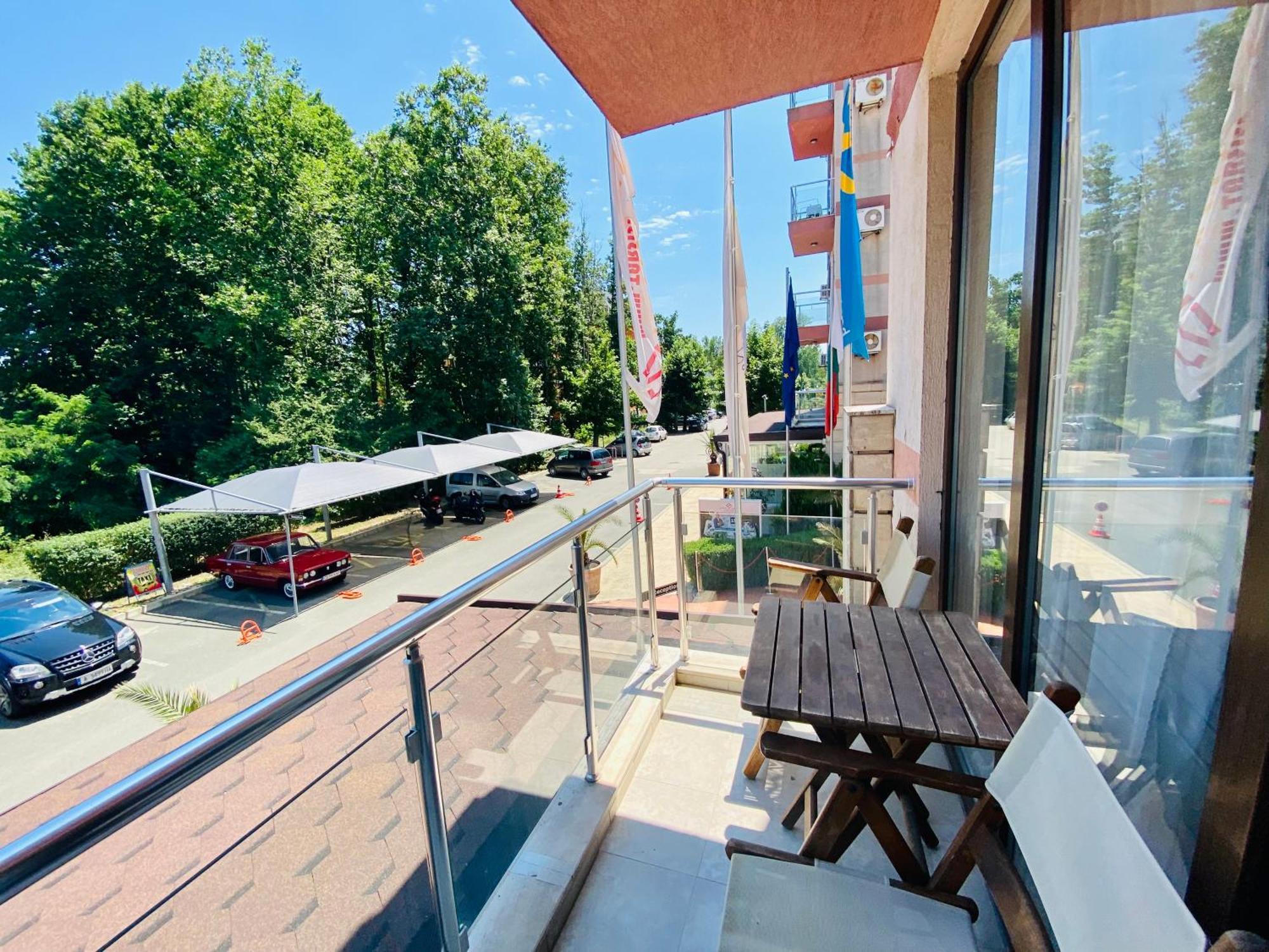 Bratanov Summer Apartment Pantai Sunny Bilik gambar